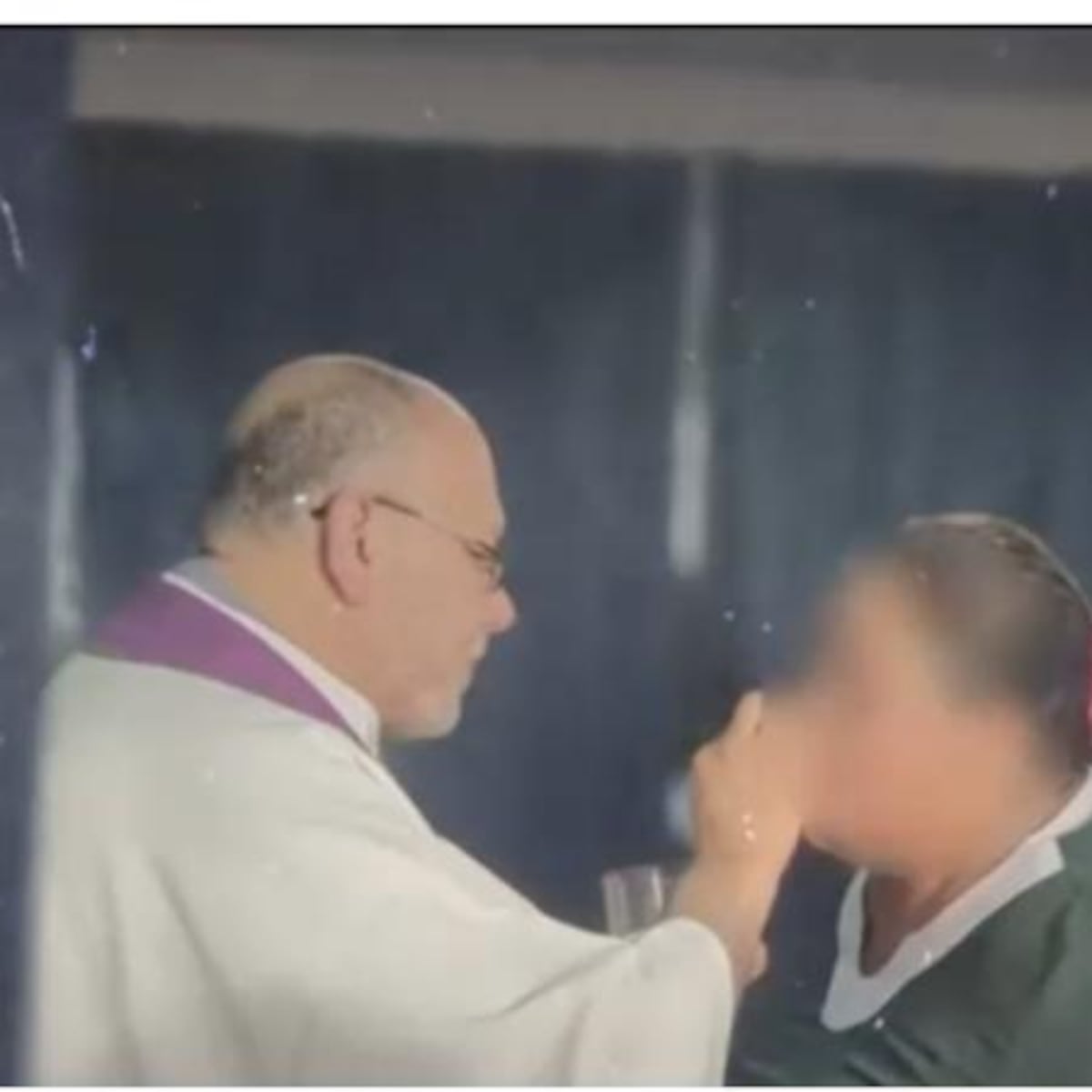 Mujer denuncia a sacerdote de Los Andes por relación íntima Mujer denuncia a sacerdote de Los Andes por relación íntima