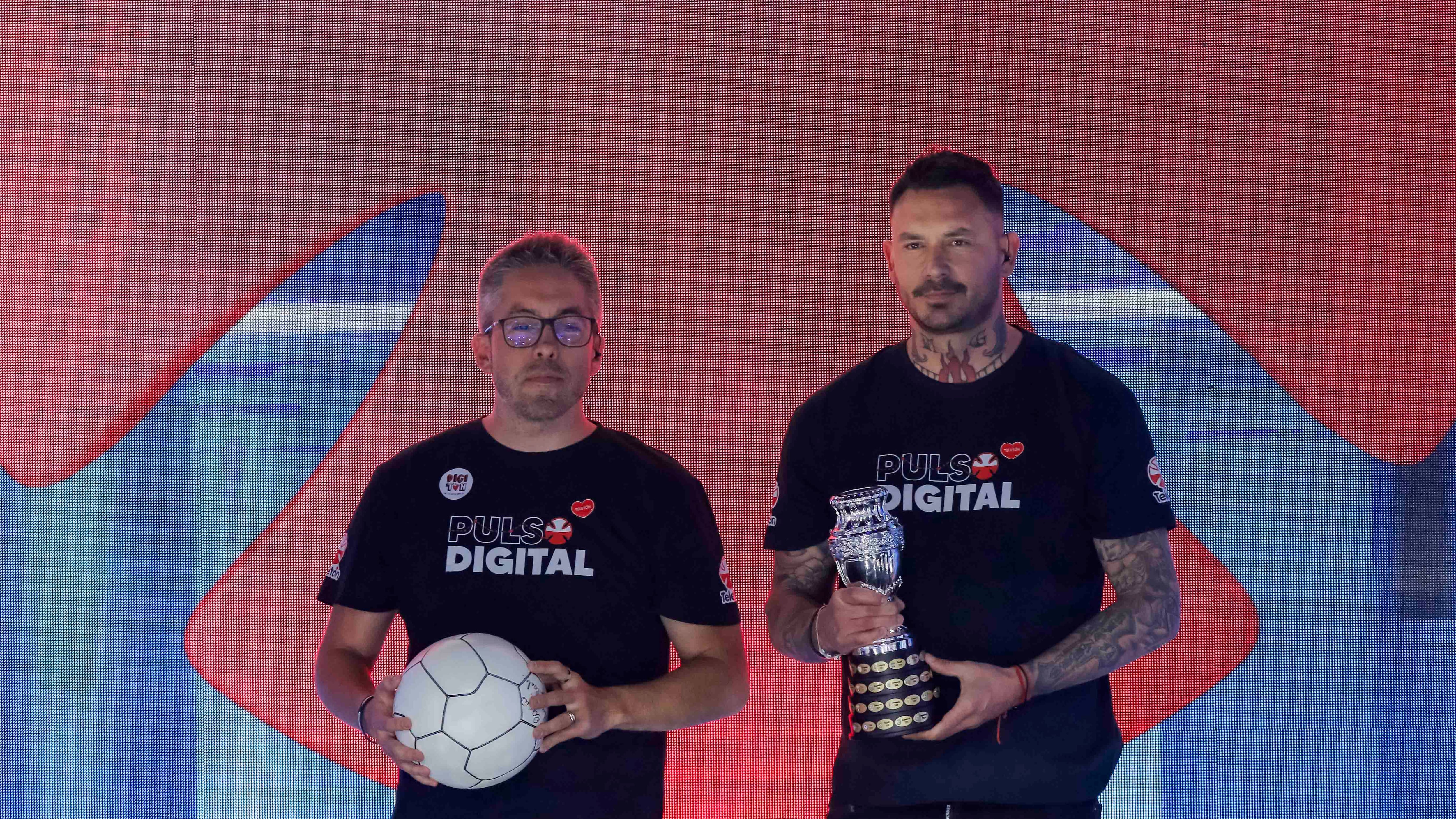 Mauricio Pinilla y Jorge "Pelotazo" Gómez | Gentileza: Teletón