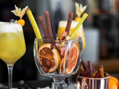 Con Blups puedes beber algo y comerte después la bombilla