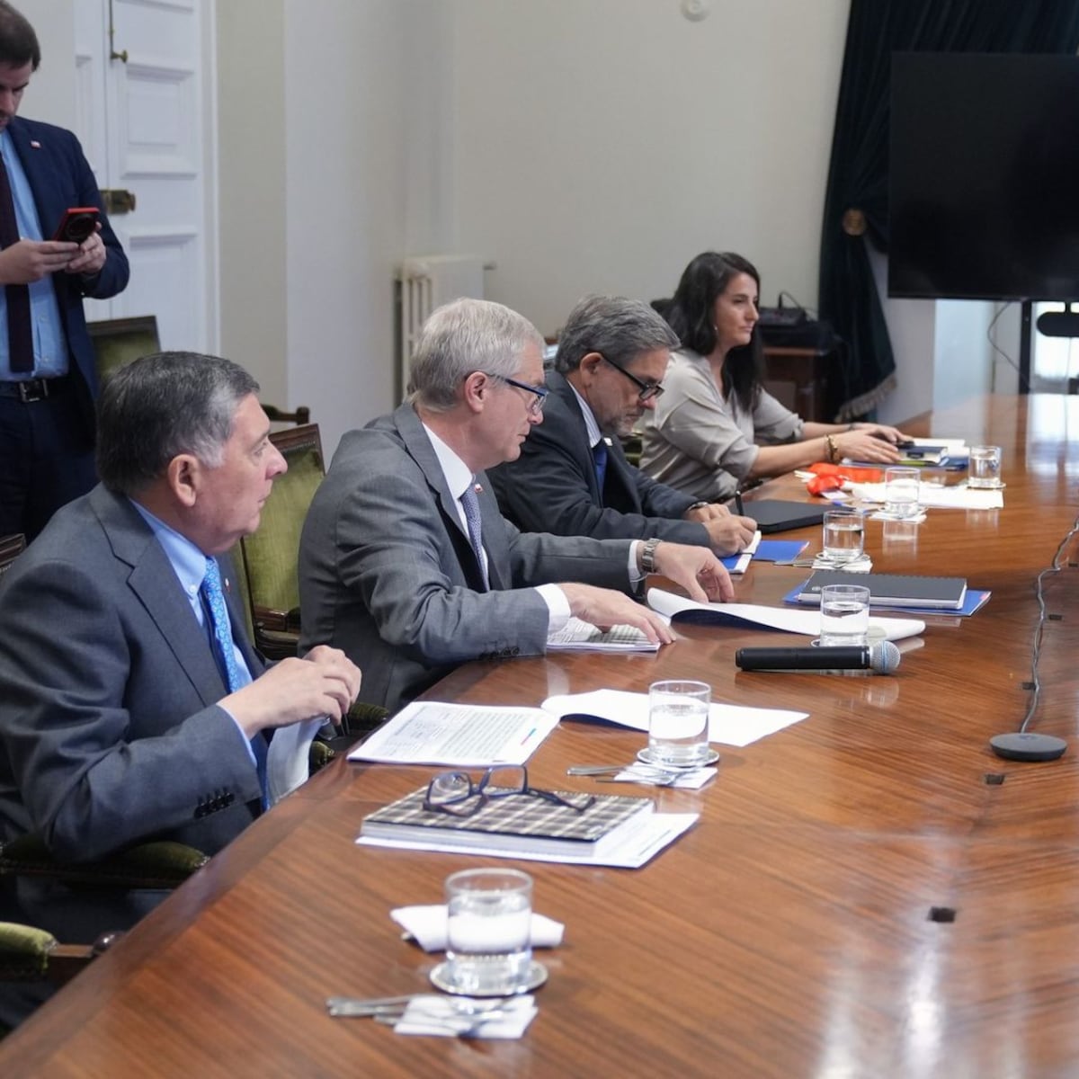 Cristián Monckeberg advierte sobre desgaste del Presidente por gabinete de Kast Cristián Monckeberg advierte sobre desgaste del Presidente por gabinete de Kast