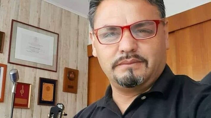 El exconvencional constituyente estuvo en la etapa final del proceso de selección de la canción chilena que representará al país en el próximo Festival de Viña del Mar.