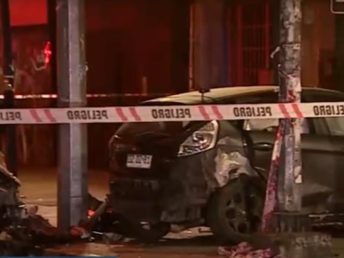 Carabinero es detenido tras provocar violento choque y escapar: víctima está en riesgo vital