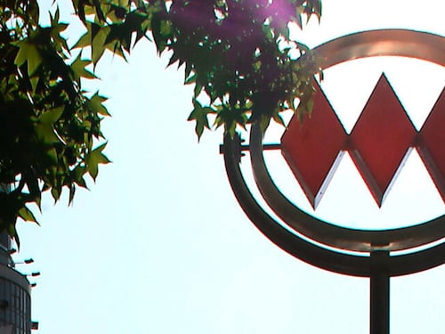 ¿Qué pasó en la Línea 4? El incidente que paralizó 9 estaciones del Metro de Santiago en hora punta