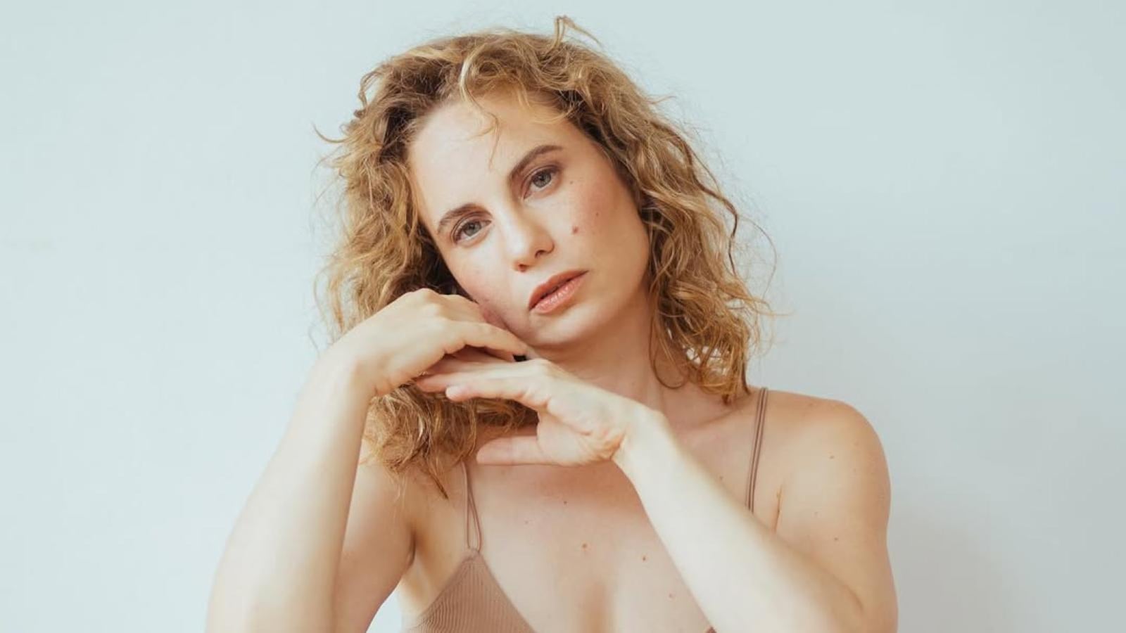 Denuncian a Li Fridman por venta irregular de entradas para conciertos: la candidata asegura que sólo fue intermediaria