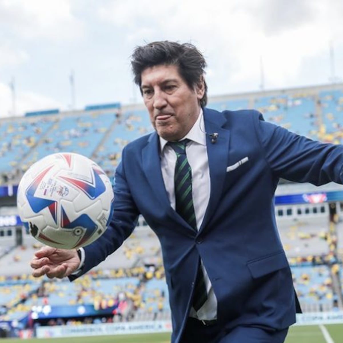 Hijo de Zamorano sigue sus pasos en el fútbol español Hijo de Zamorano sigue sus pasos en el fútbol español