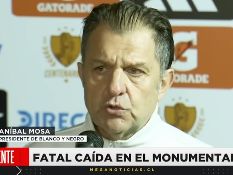 Aníbal Mosa lamenta muerte de hincha de Colo Colo al caer desde el techo del Monumental pero asegura que “se subió a un lugar donde no debería haberlo hecho”