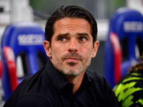 “Ha evolucionado favorablemente y sin complicaciones”: Fernando Gago fue dado de alta este lunes tras sufrir infarto y ser operado de urgencia