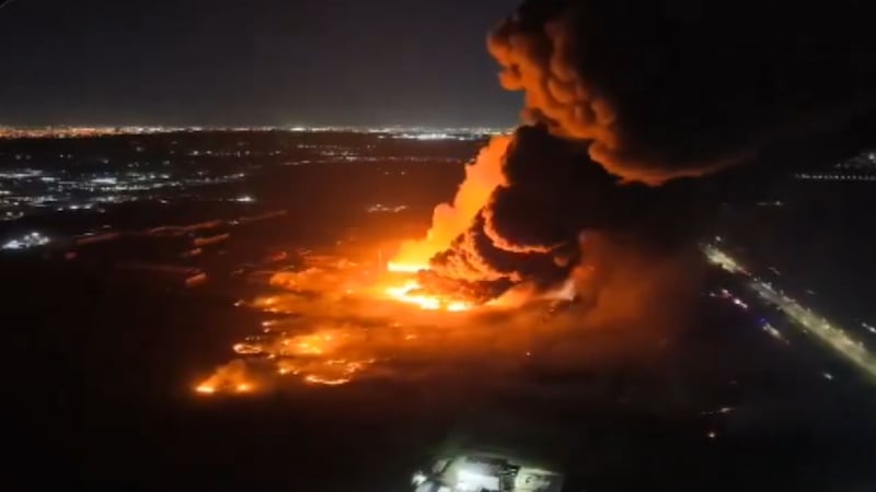 Gran explosión sacude una planta química en Argentina y deja al menos 20 heridos