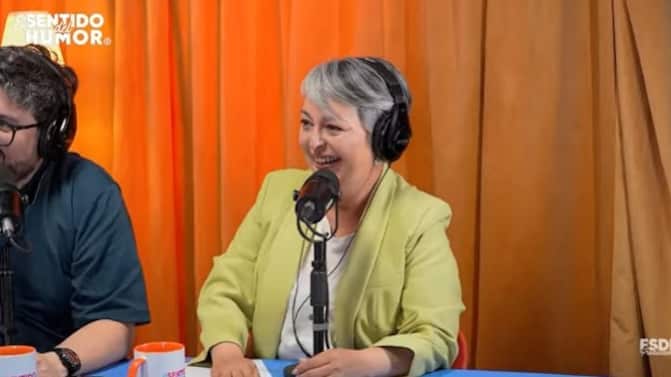 Jeannette Jara sacó carcajadas en El Sentido del Humor con guiño a Franco Parisi: “Hay que tunear la Jaraneta”