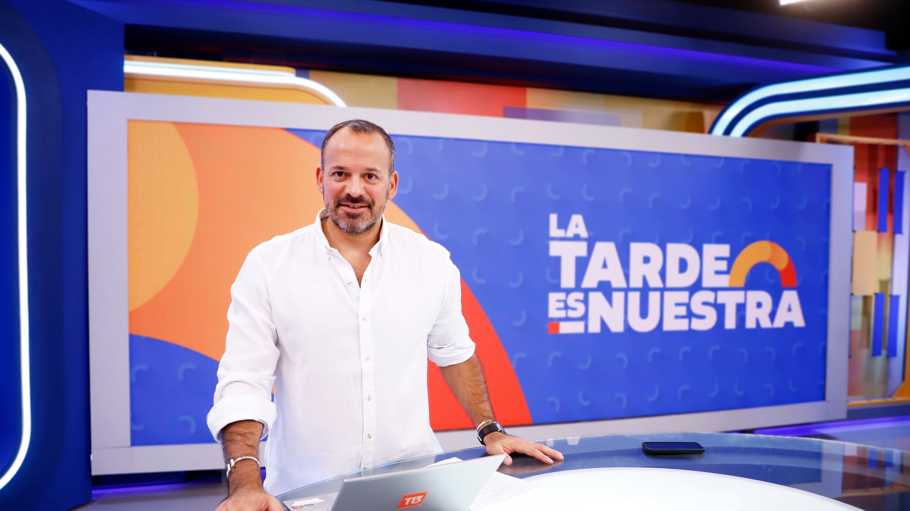 Alfonso Concha es el conductor de La tarde es nuestra