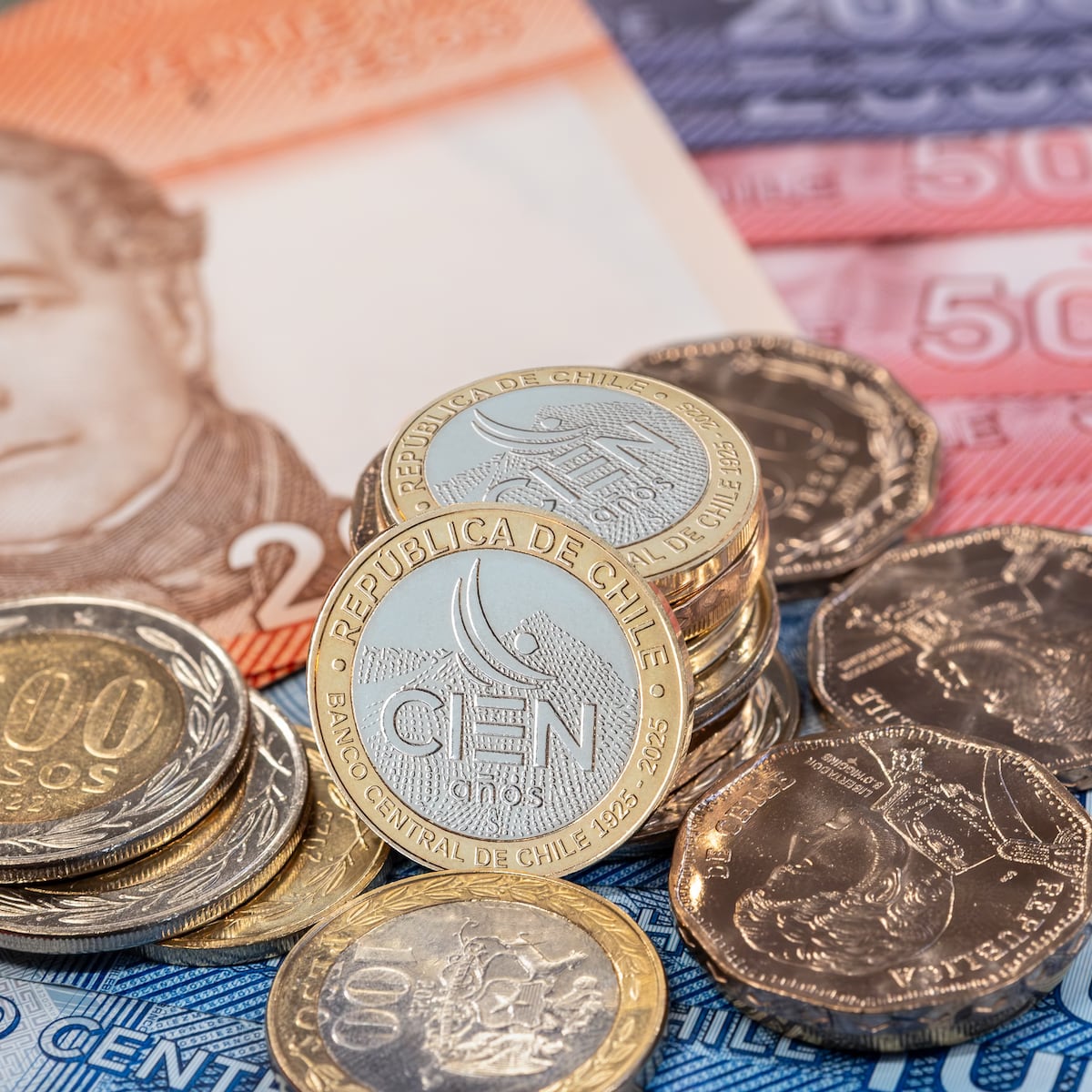 Nueva moneda de 100 pesos en circulación desde el 21 de julio Nueva moneda de 100 pesos en circulación desde el 21 de julio
