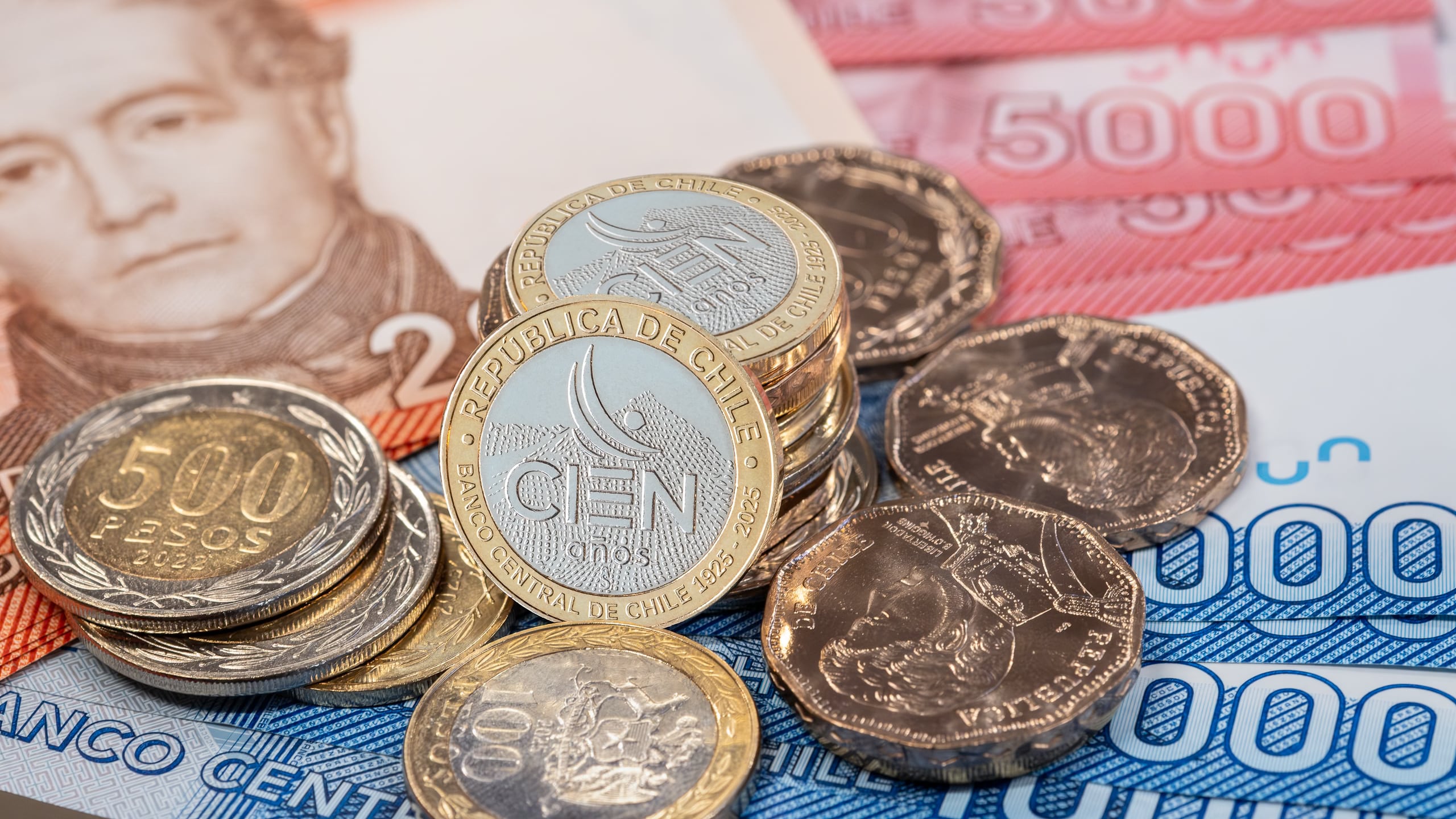 El Banco Central confirmó cómo es la nueva moneda de 100 pesos