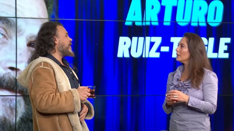 Ángeles Araya y Arturo Ruiz-Tagle | Captura: Todo va a estar bien