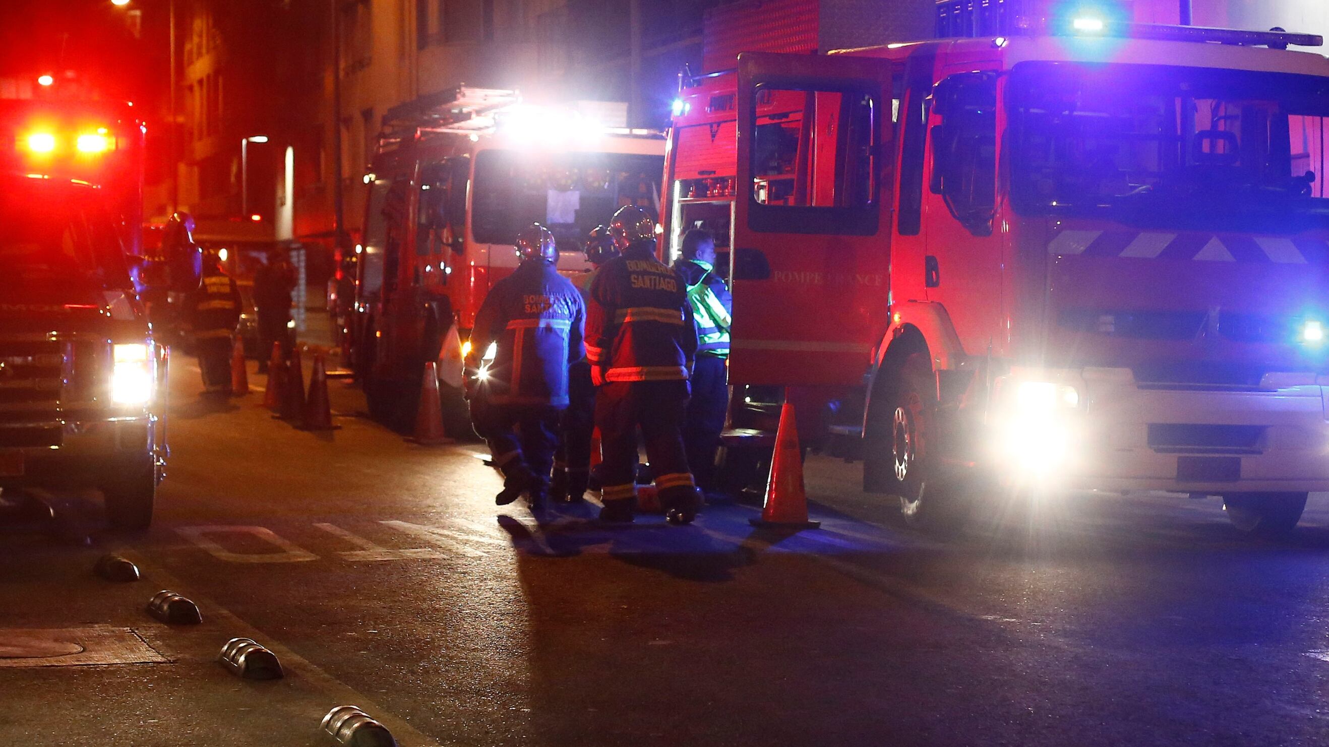 La profesora fue encontrada muerta anoche en su residencia junto a sus tres gatos. Falleció por inhalación de monóxido de carbono.