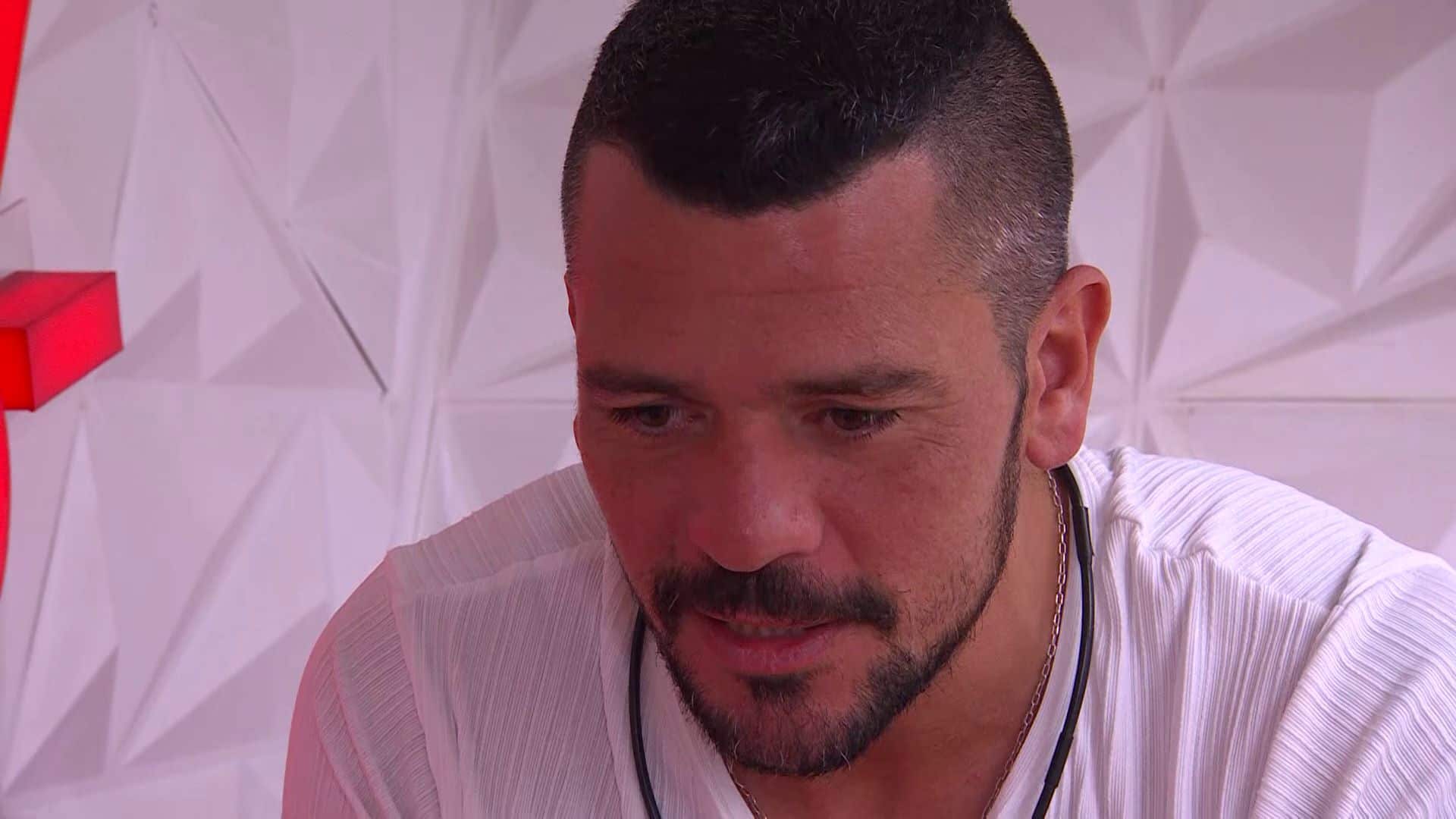 Juan Pedro Verdier y Karen Paola tuvieron una emocionante conversación en Mundos Opuestos