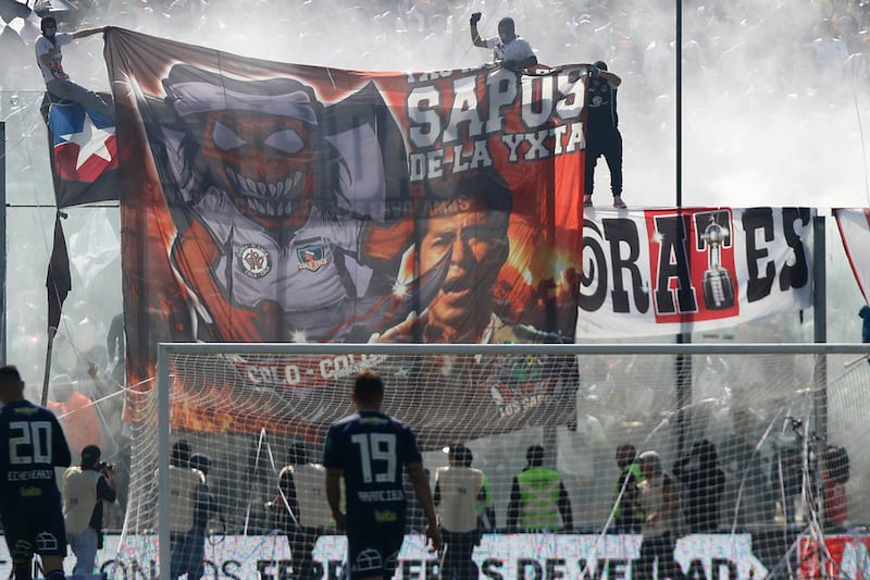 El violento lienzo contra Johnny Herrera en el Superclásico del 2018 en el Monumental