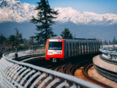 Elecciones 2025: Metro y servicios urbanos de EFE serán gratuitos este domingo 16 de noviembre