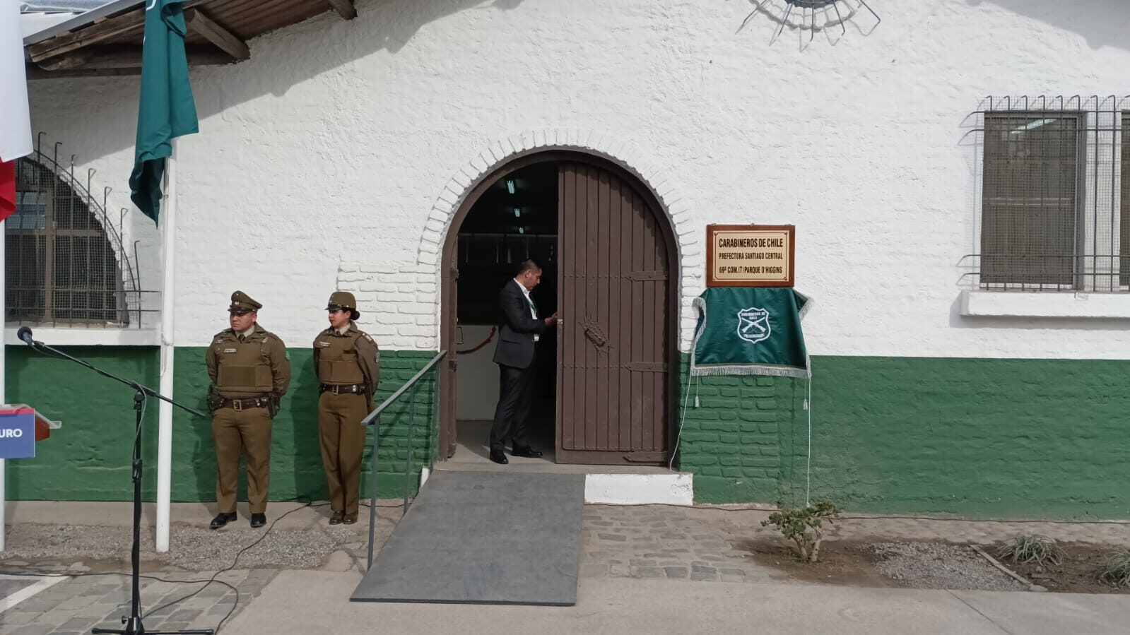 Comisaría temporal en el Parque O'Higgins