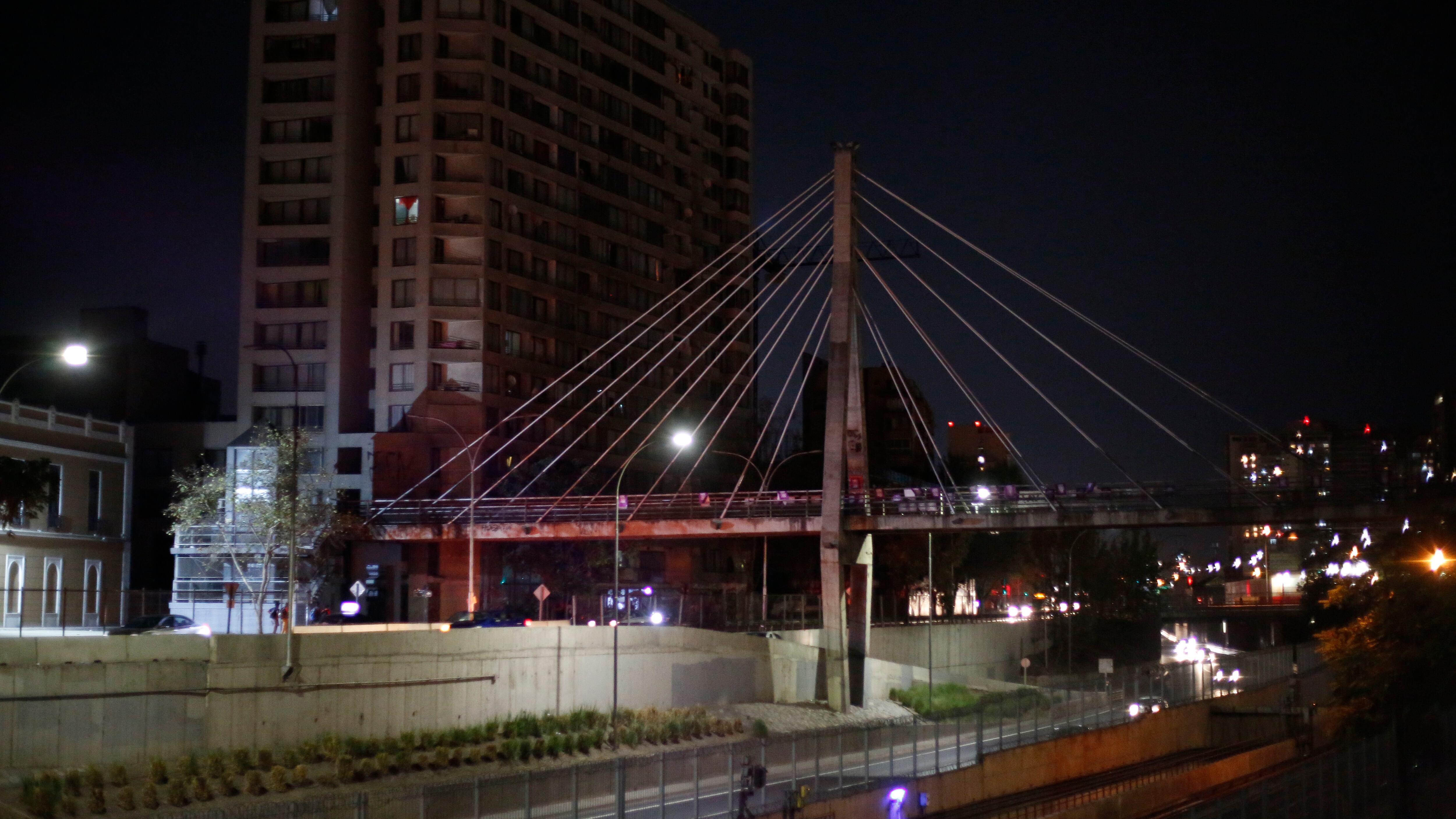 Corte de Luz Centro de Santiago | 07 de Marzo del 2019/SANTIAGO
Corte de Luz en Santiago Centro, desde calle San Martin al Poniente
FOTO:SEBASTIAN BROGCA/AGENCIAUNO