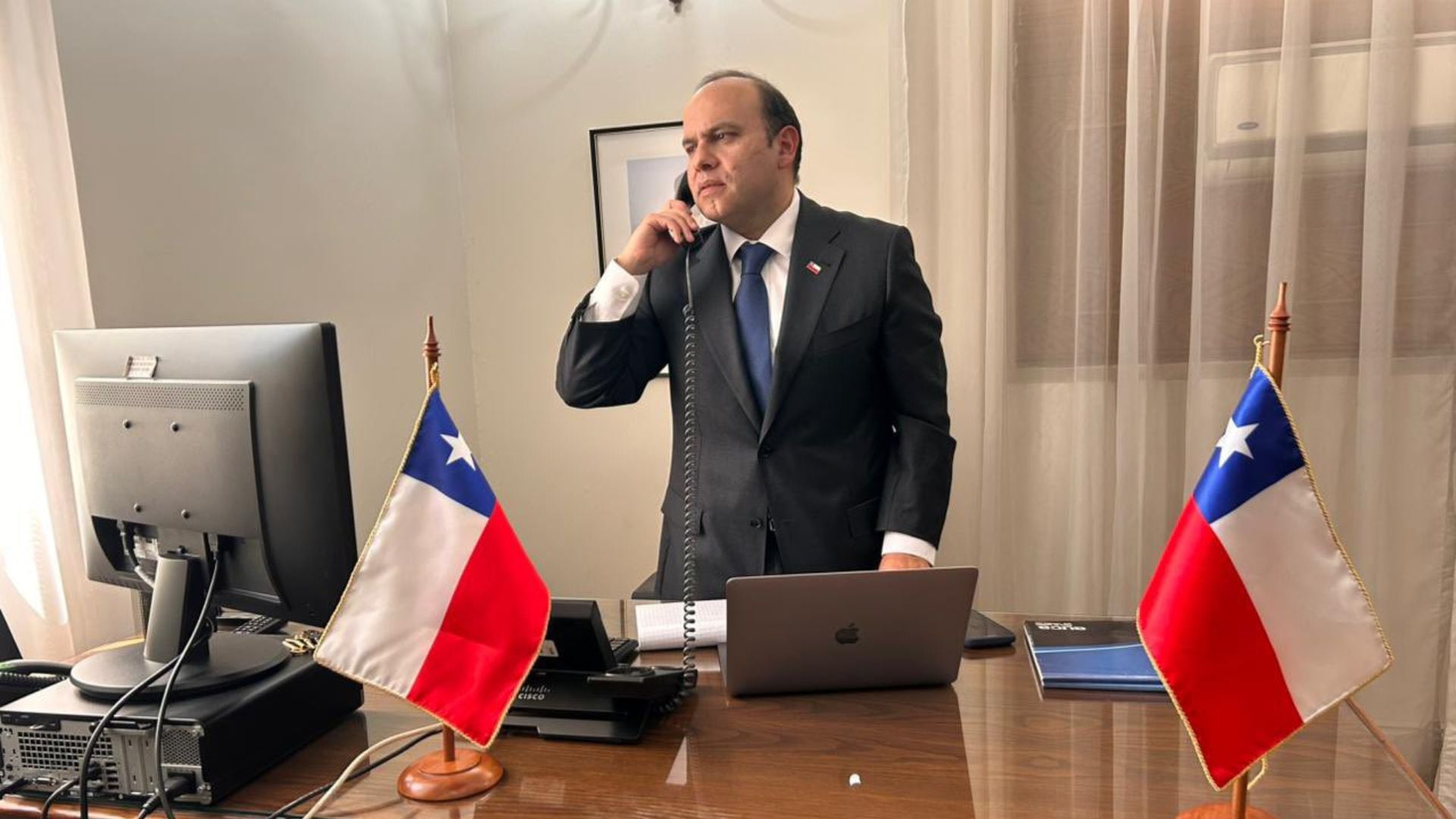 Subsecretario Pavez aclara polémica propuesta sobre migrantes irregulares: “No estamos pidiendo denunciar personas”