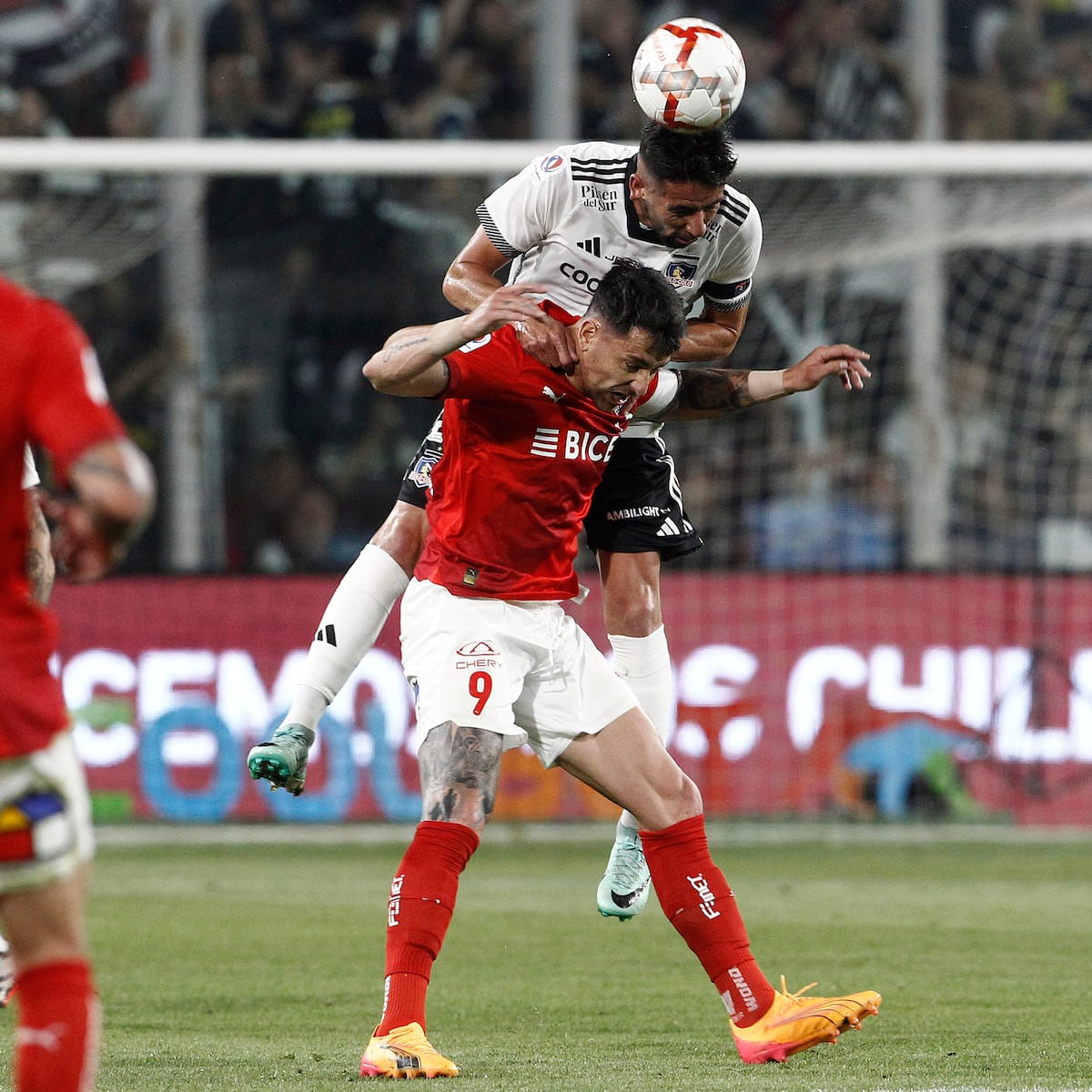 La UC busca solución para jugar clásico ante Colo Colo La UC busca solución para jugar clásico ante Colo Colo