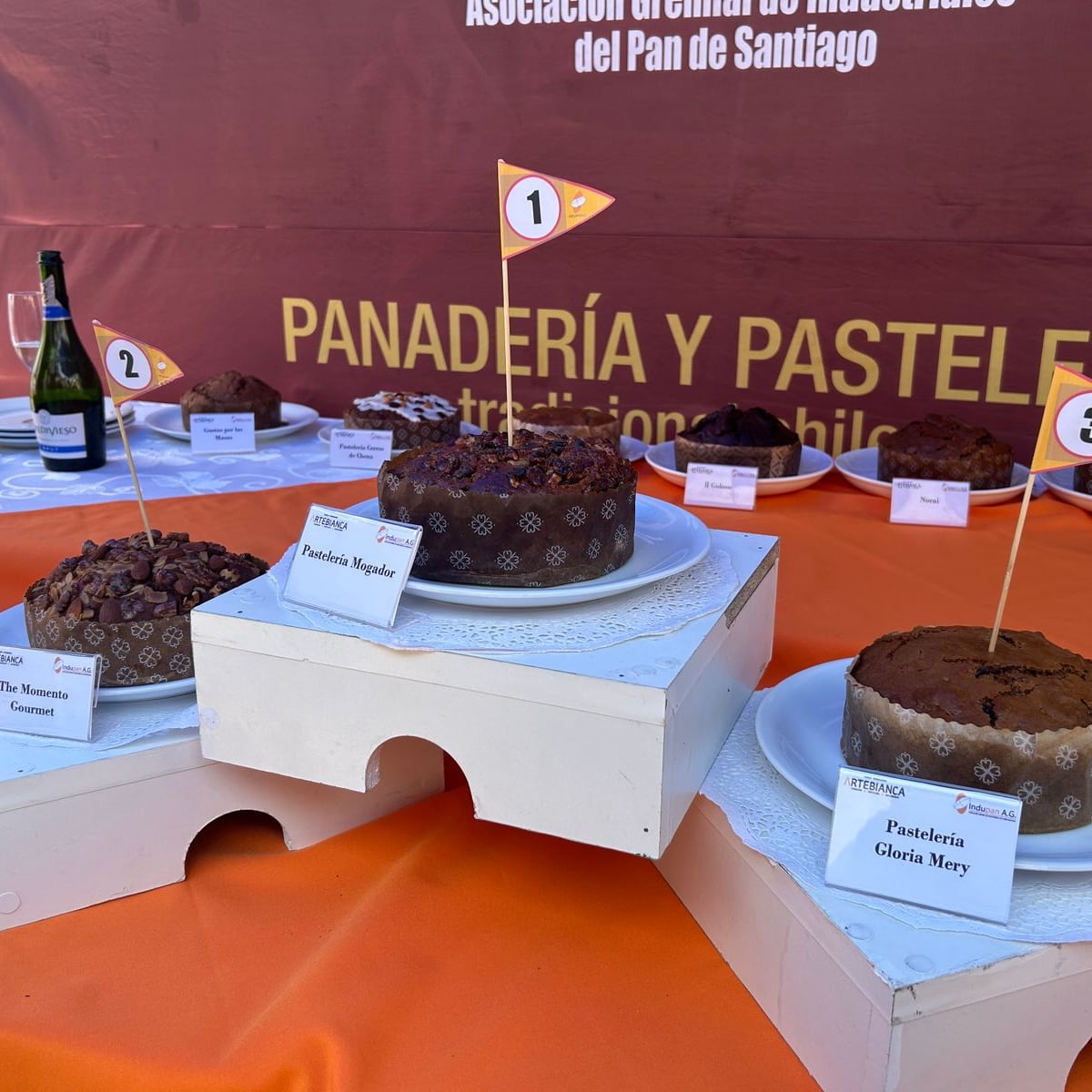 Creadora del pan de pascua 2024 denuncia engaño de pastelería Creadora del pan de pascua 2024 denuncia engaño de pastelería