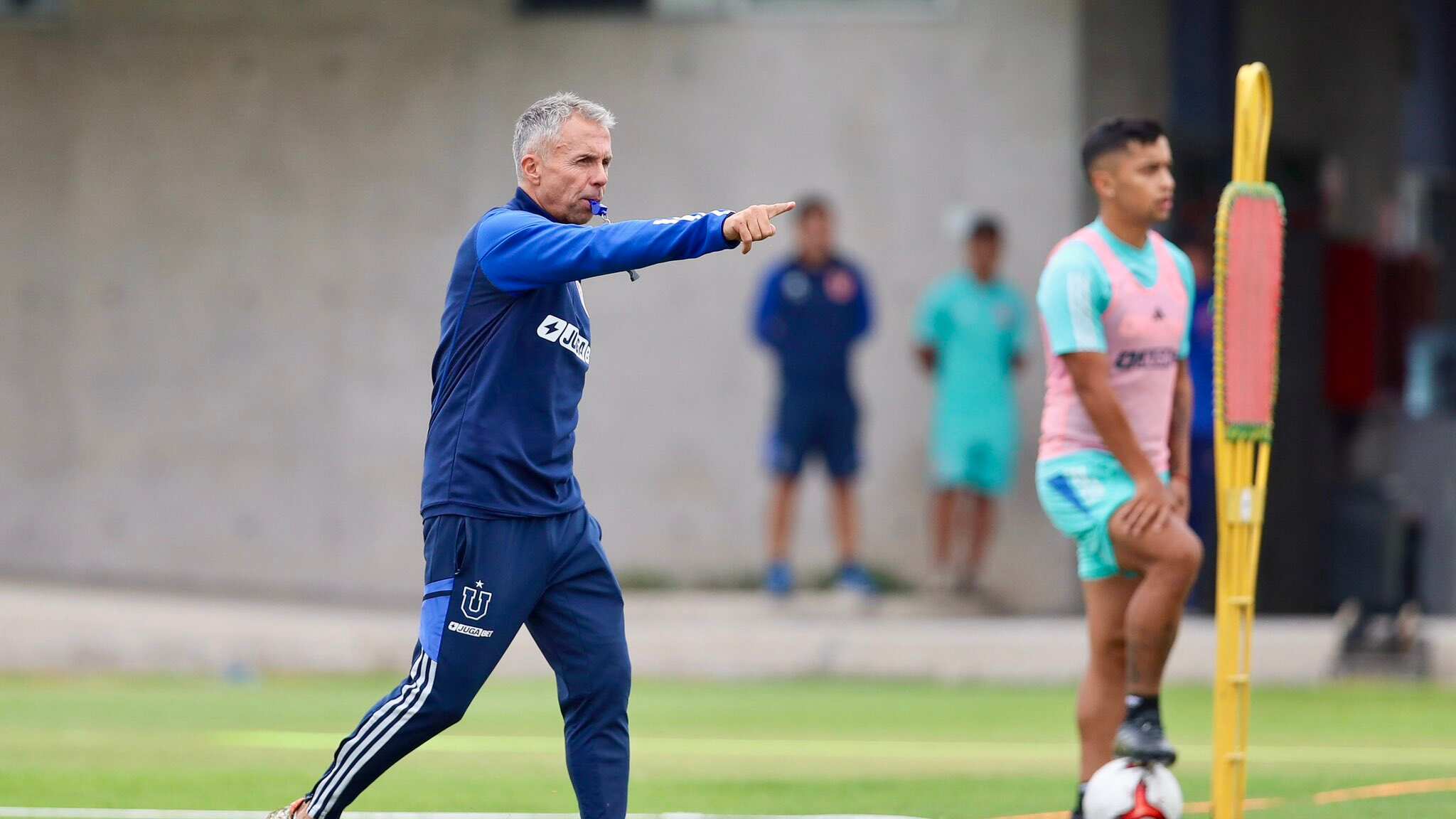 Gustavo Álvarez / @udechile