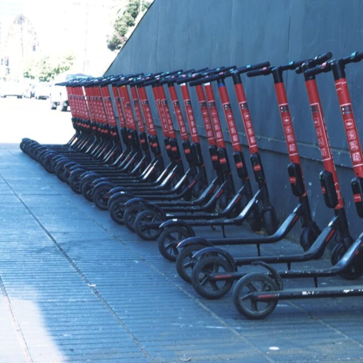 Empresa de scooters cierra tras robo del 80% de su flota en Viña del Mar Empresa de scooters cierra tras robo del 80% de su flota en Viña del Mar