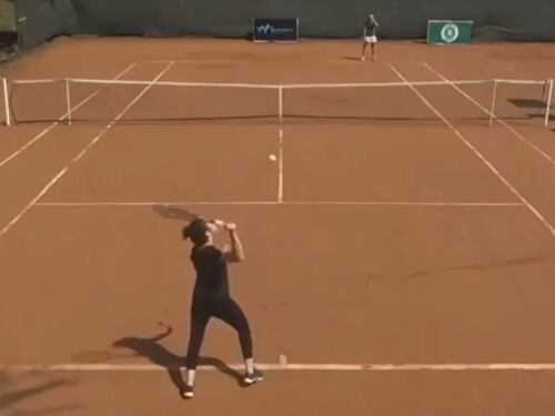 VIDEO: el escándalo que sacude al tenis mundial por jugadora egipcia que participó en un torneo sin conocer las reglas