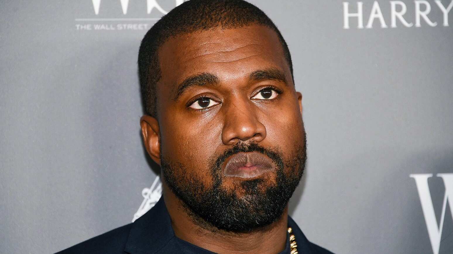 Legalemente, Kanye West cambió su nombre a Ye.
