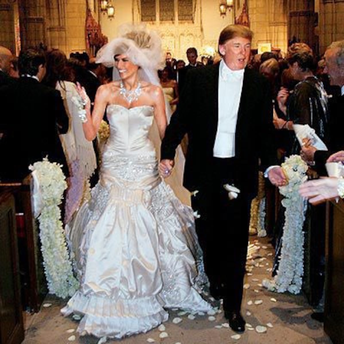 Donald Trump sorprende a Melania en su aniversario de bodas Donald Trump sorprende a Melania en su aniversario de bodas