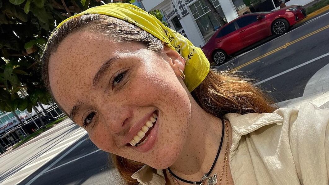 La joven recordó el asalto que sufrió hace un año junto a su papá y que le significó recibir un balazo en sus piernas.