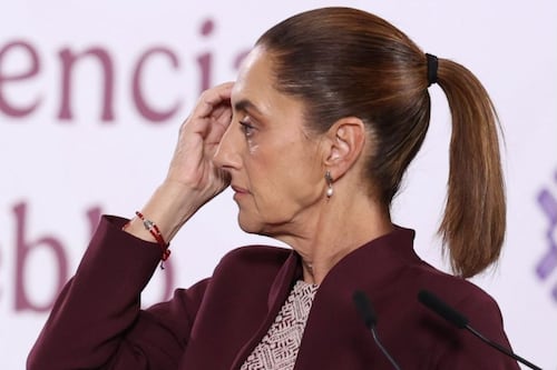 Presidenta de México pide calma tras muerte de capo narco y ola de violencia por muerte de El Mencho