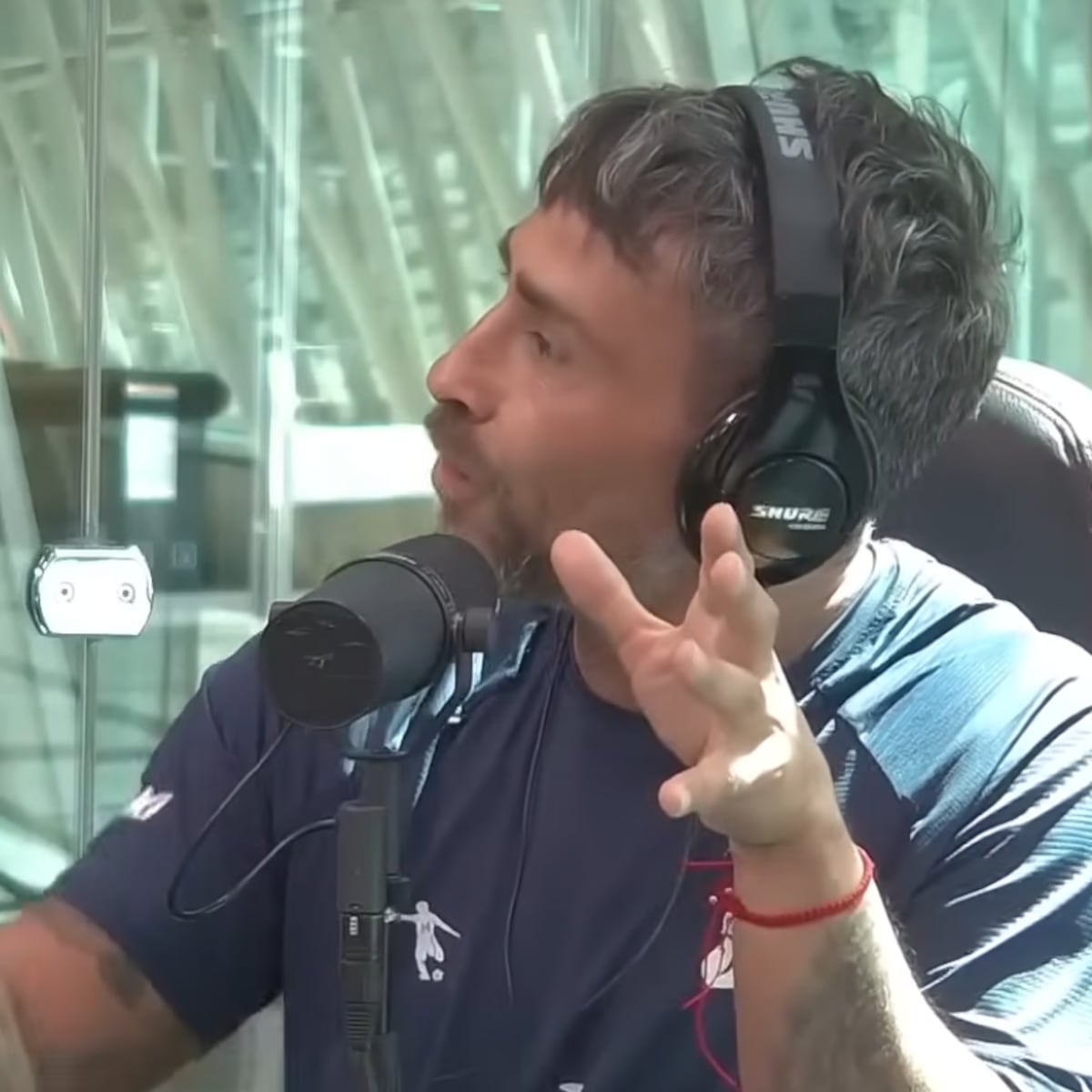 Jorge Valdivia analiza la quiebra de Mauricio Pinilla Jorge Valdivia analiza la quiebra de Mauricio Pinilla