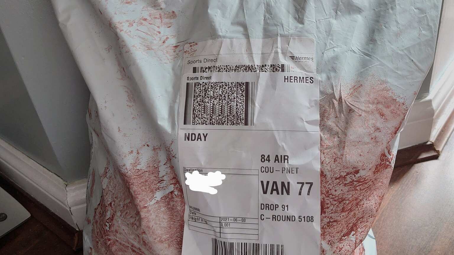 El colmo de las encomiendas.