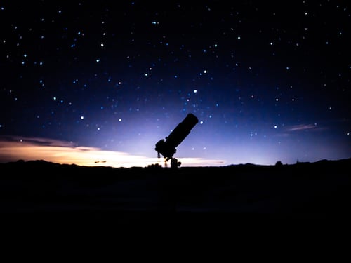 Los 5 mejores telescopios para principiantes, clasificados por precio y que puedes comprar por Amazon