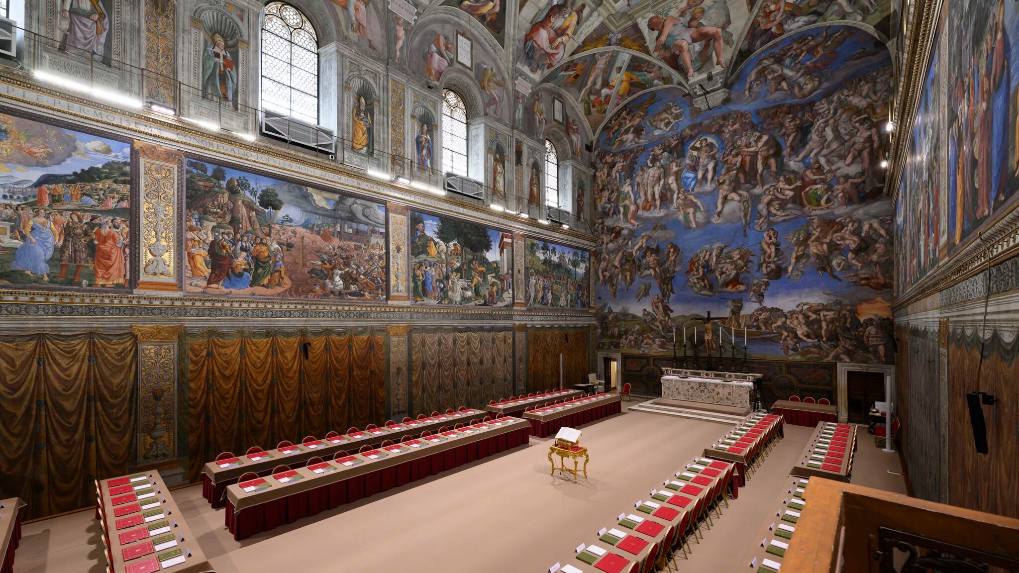 Inicia el cónclave de la iglesia católica