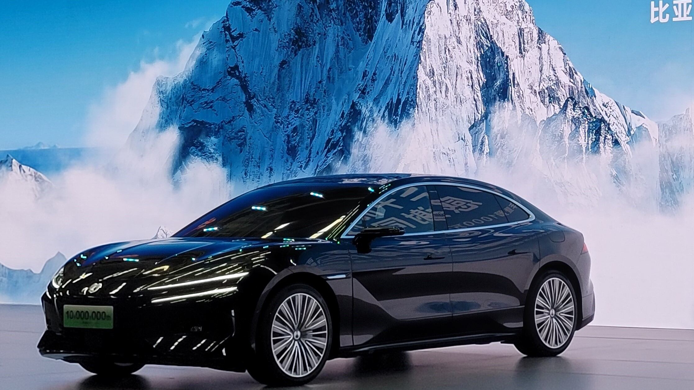 El auto NEV 10 millones de BYD