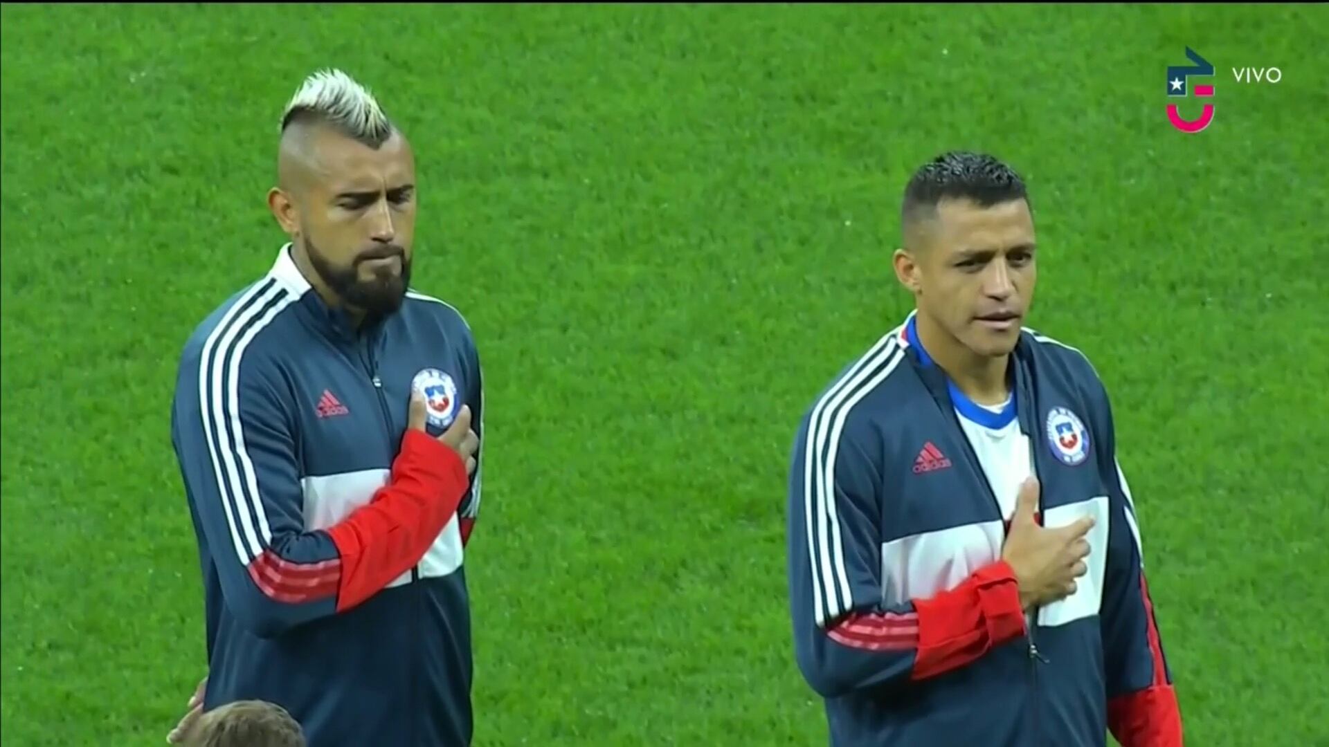 El himno de Chile fue pifiado en Barcelona