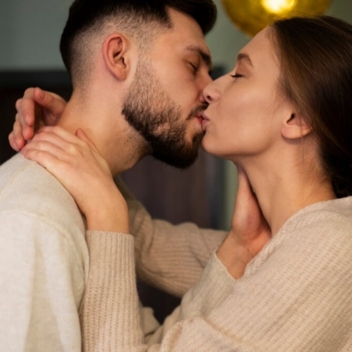 A study has revealed that an average person kisses around 20 people in their lifetime. This figure varies based on factors such as age, culture, and personal experiences. The research highlights the significance of kissing in human relationships and its role in social bonding.
