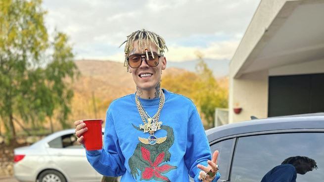 Marcianeke envía fuerza por lluvias en Chile / Instagram de Marcianeke