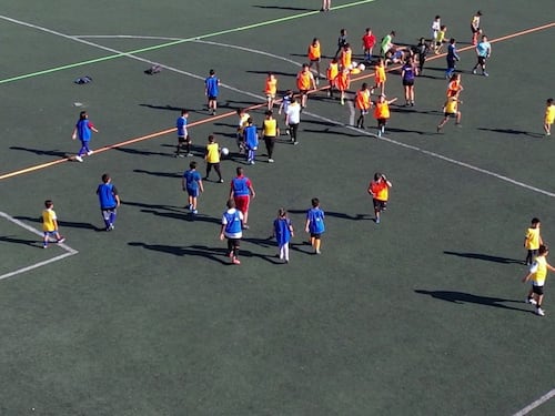Quilicura crea Escuela de Fútbol Municipal gratuita para niñas y niños desde los 6 años