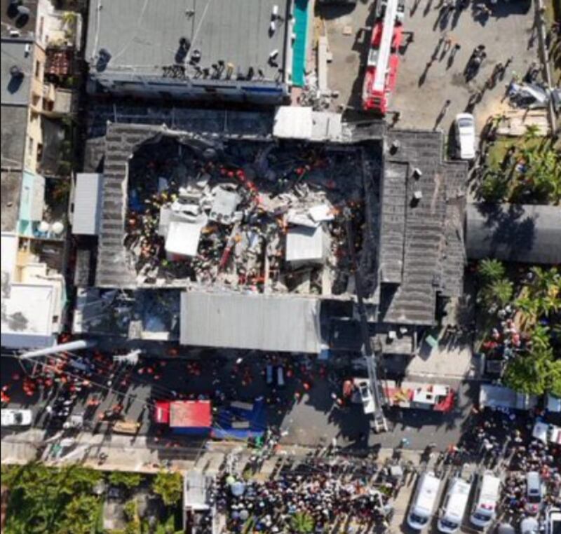 Colapsó el techo de la discoteca Jet Set en Santo Domingo: van 79 muertos y más de 120 heridos.