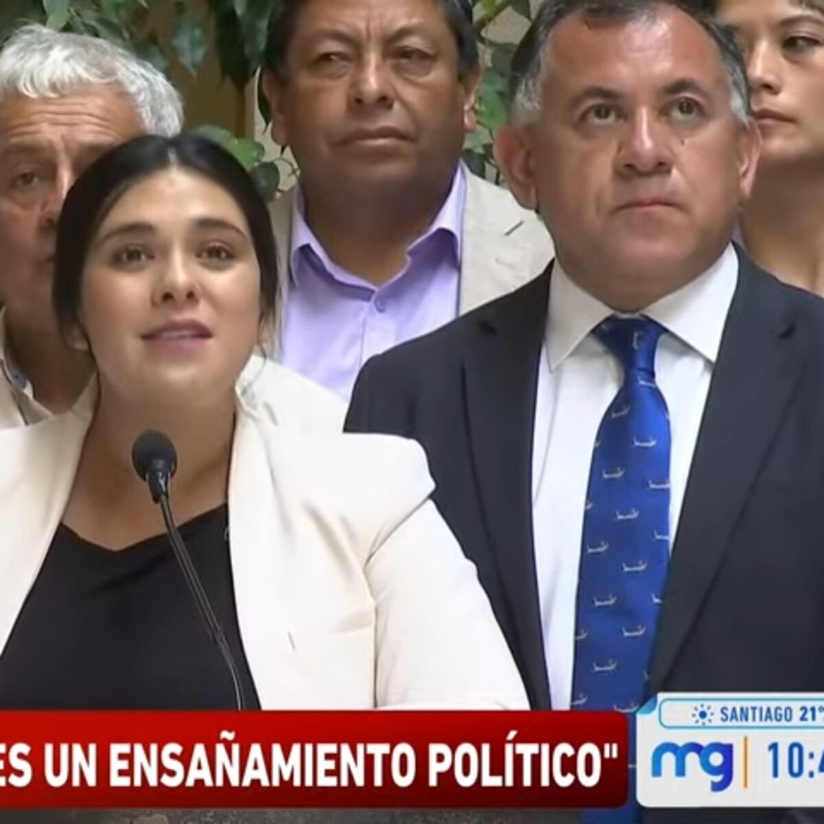 Karol Cariola denuncia ensañamiento político tras rechazo a censura Karol Cariola denuncia ensañamiento político tras rechazo a censura