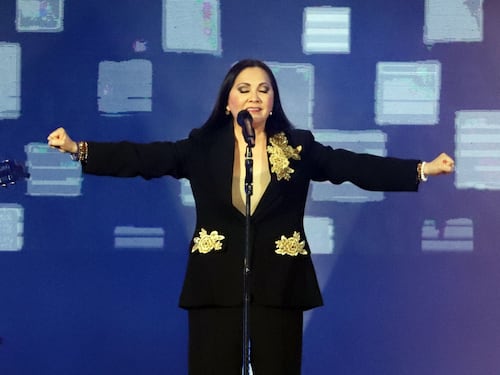 Esta sería la joven mujer que conquistó a Ana Gabriel y se convirtió en su esposa