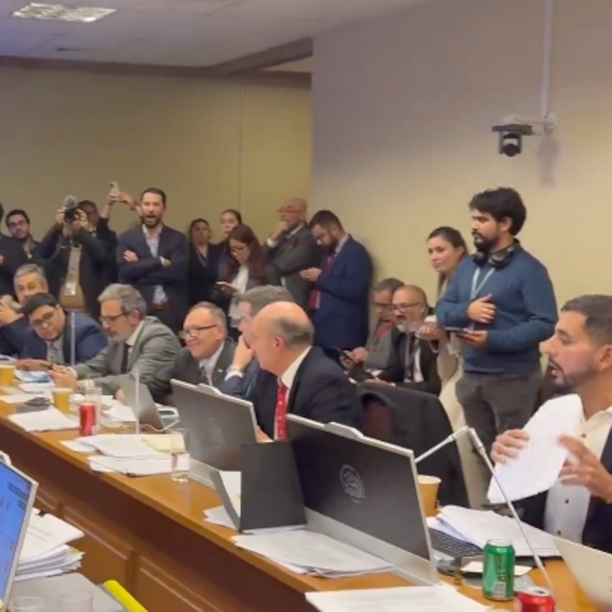 Comisión de Hacienda aprueba Megarreforma en sesión maratónica Comisión de Hacienda aprueba Megarreforma en sesión maratónica