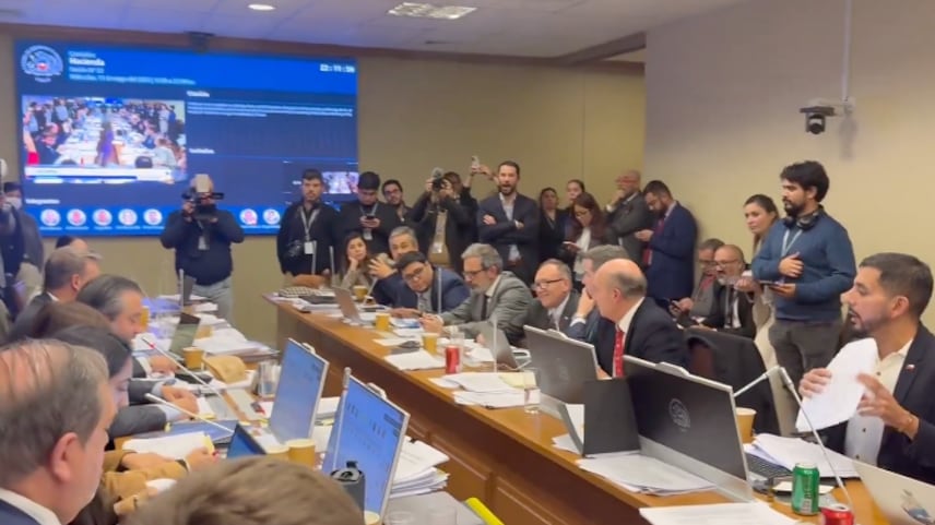 Comisión de Hacienda aprueba megarreforma