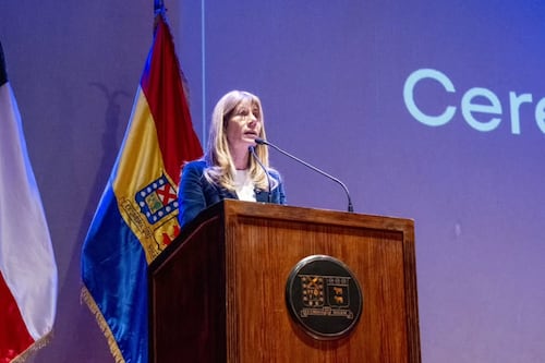 “Era una ofensa eso de vieja”: ministra Ximena Rincón respondió a insultos en Universidad Federico Santa María