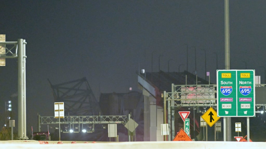 Restos del puente Francis Scott Key de Baltimore