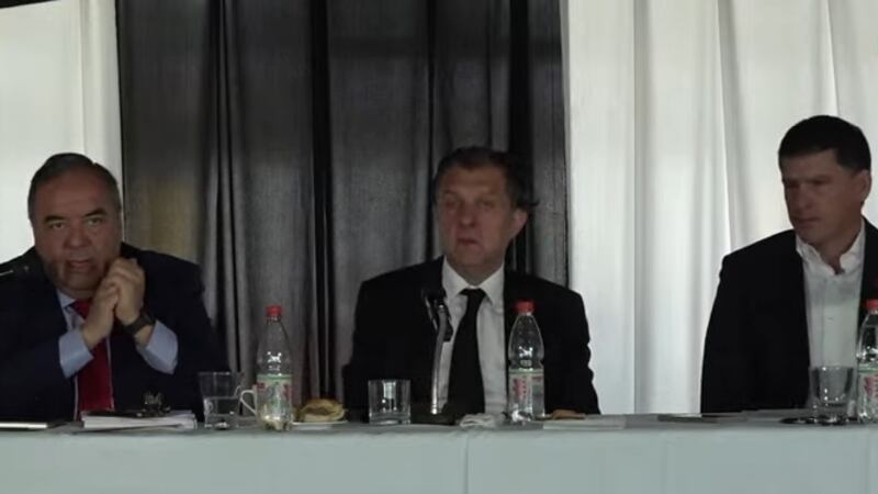 La última jugada del bloque opositor en Colo Colo para inhabilitar apoyo a la reelección de Aníbal Mosa como presidente de ByN